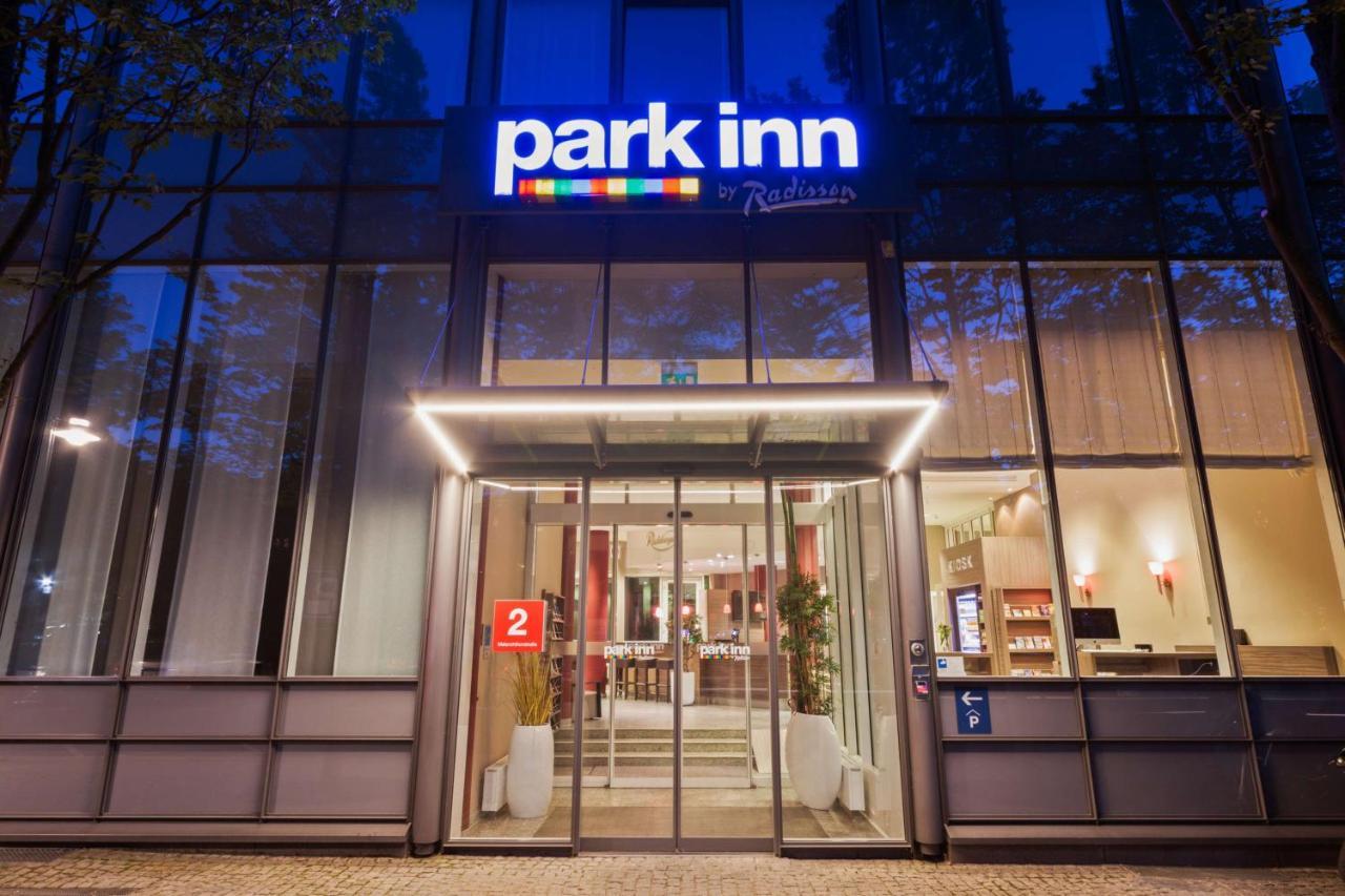 Park Inn By Radisson Дрезден Екстериор снимка
